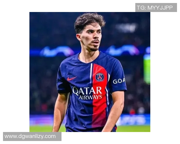 足球明星中场球员盘点谁是场上最具影响力的中场大师